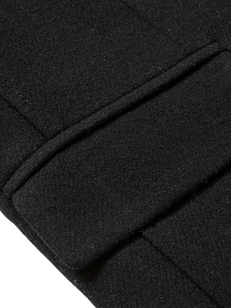 Authentischer schwarzer langer englischer Mantel