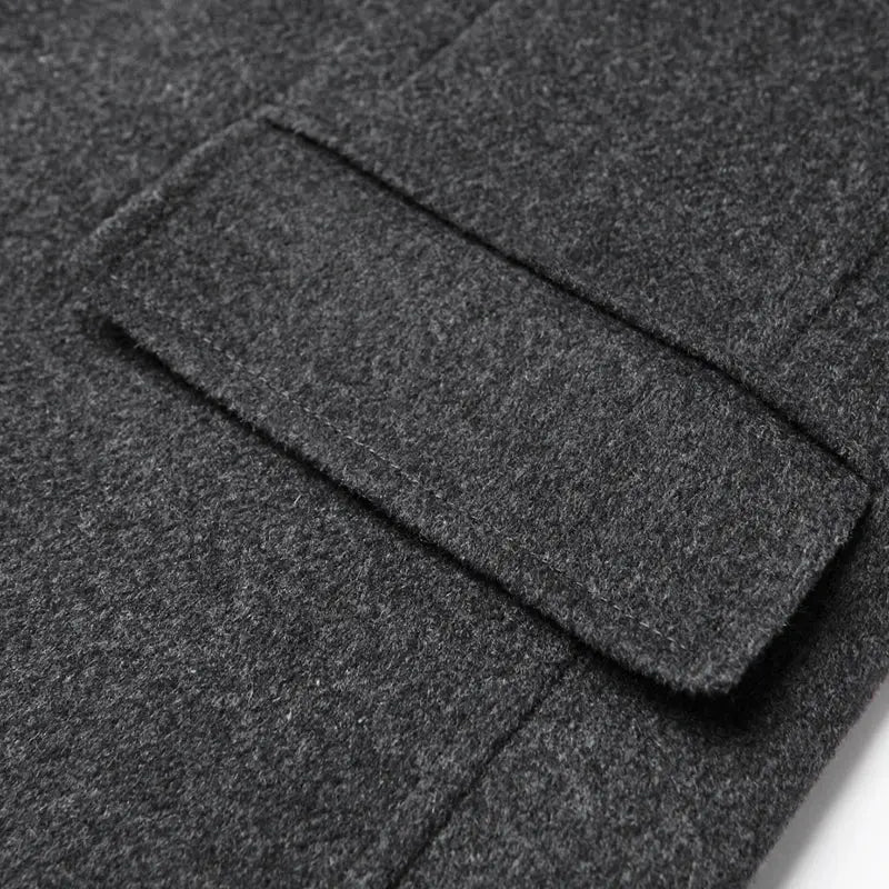 Authentischer langer englischer Mantel